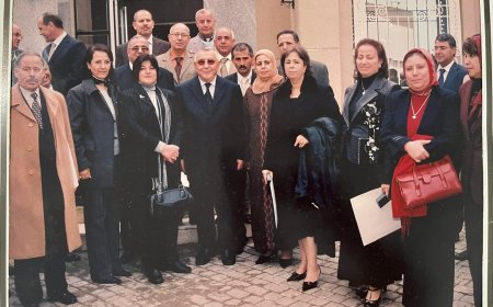 الأستاذة  فاطمة لسلامي.. مسيرة مهنية مرصعة بالوسام الملكي والخبرة العميقة